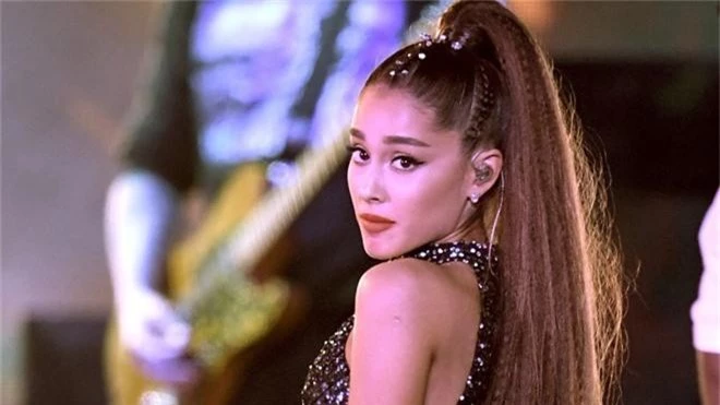 Không thể tin nổi, BTS kiếm gần 500 tỉ đồng chỉ sau 4 ngày và còn vượt mặt Ariana Grande và loạt sao thế giới - Ảnh 5.