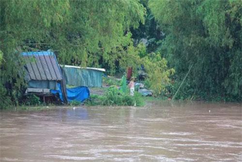 2 người thiệt mạng, 10 người mất tích do bão số 3