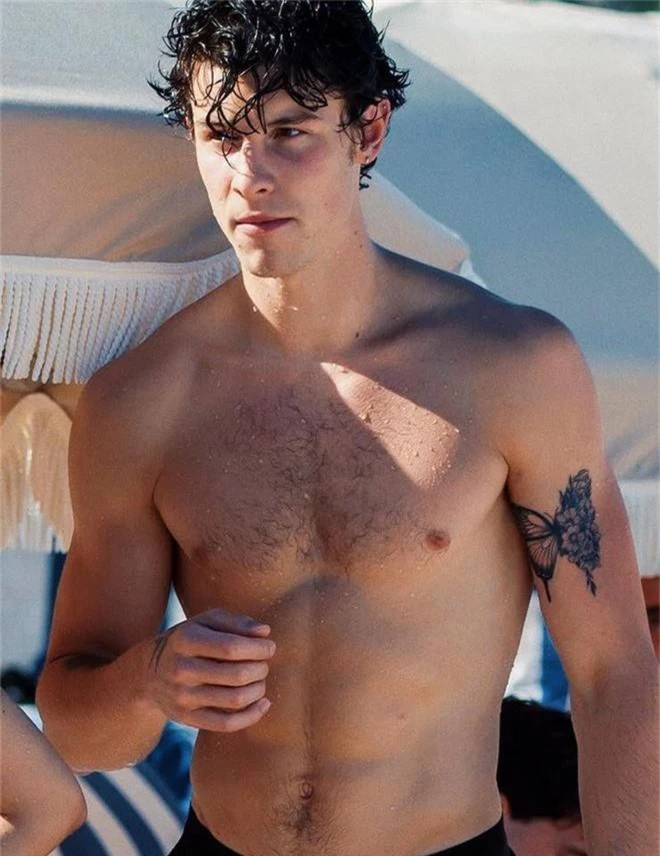 Ảnh Shawn Mendes khoe body cực phẩm gây bão: Đâu cần PR chiêu trò, thế này quá đủ để hàng triệu chị em ngã gục - Ảnh 3.