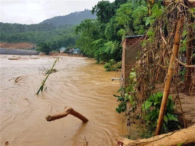 Thanh Hóa: 14 người mất tích do ảnh hưởng mưa bão - 3