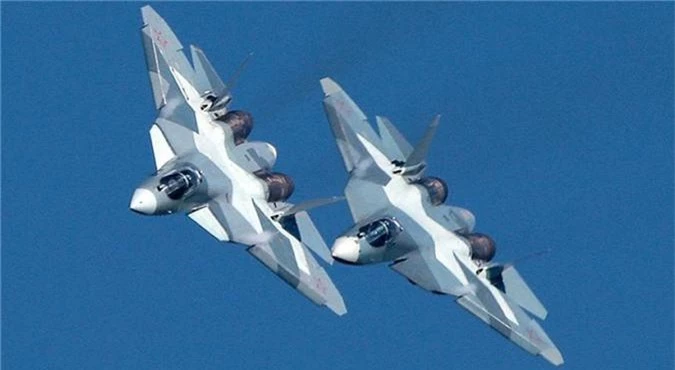 Tiem kich tang hinh Su-57 trang bi ten lua R-37M khien F-22 My khoc thet-Hinh-6
