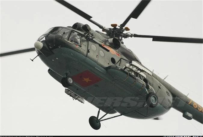 Truc thang Mi-8 da 58 tuoi: 