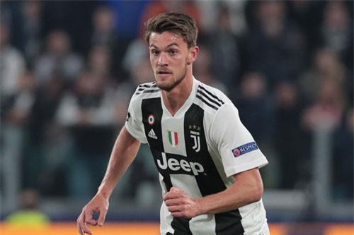Juventus từ chối cho mượn Rugani, Arsenal gặp khó trong việc gia cố hàng thủ