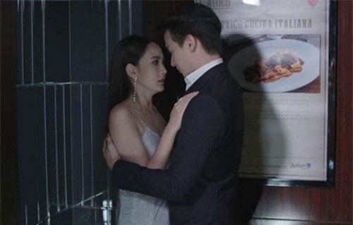 Sếp hứa "lần đầu sẽ nhanh thôi" và cái kết bất ngờ hơn cả phim ngôn tình của gái ế lâu năm