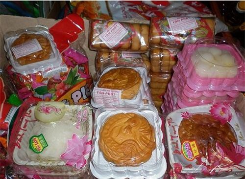 Có phương án kiểm tra đột xuất việc kinh doanh bánh trung thu giá rẻ và không rõ nguồn gốc 