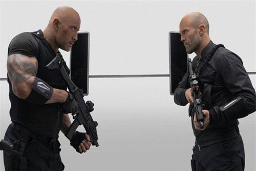 “Fast & Furious”: Đứng đầu phòng vé, doanh thu “Hobbs & Shaw” vẫn thấp nhất thập kỷ