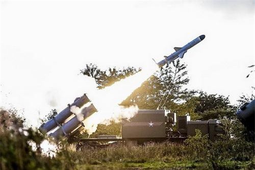 Sự thật Mỹ không biết chế tạo tổ hợp phòng không lục quân và tên lửa phòng thủ bờ biển