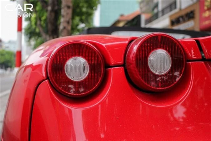 Sieu xe Ferrari F430 Spider tien ty do ruc tren pho Ha Noi-Hinh-9