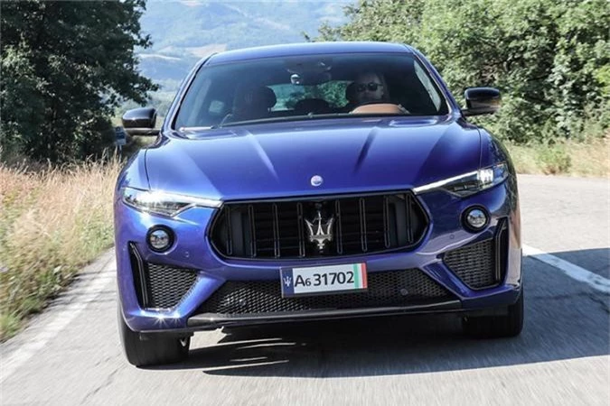 Xe sang Maserati Levante Trofeo so huu 