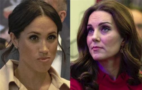Công nương Kate một lần nữa chứng tỏ đẳng cấp vượt trội hơn em dâu Meghan Markle chỉ bằng một hành động "cao tay" của mình