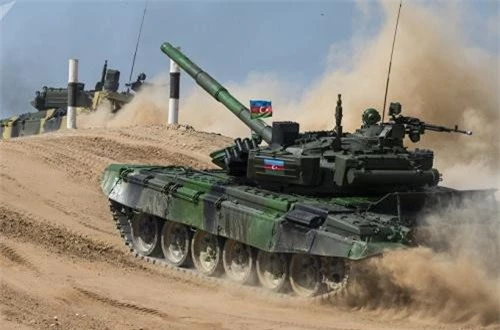 T-72B3 hiện đại hóa về giáp bảo vệ, hỏa lực và nhất là khả năng cơ động. Trong đó, động cơ được trang bị kiểu V92S2F công suất 1.130hp cho tốc độ tối đa 70km/h. Nguồn ảnh: Sputnik