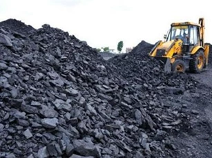 Lượng than nhập khẩu tăng kỷ lục