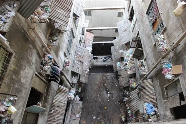 Hồn ma trinh nữ và giai thoại rùng rợn về ‘chung cư hoang tàn nhất Sài Gòn’