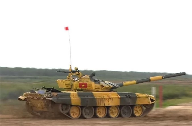 Đây có thể nói thành công lớn của tuyển xe tăng Việt Nam trong lần thứ 2 tham gia hội thao. Bởi chúng ta phải thi đấu trên dòng xe tăng không có trong trang bị, khác hẳn so với các thế hệ tăng T-54, T-62 đang sử dụng phổ biến. Nguồn ảnh: tvzvezda.ru