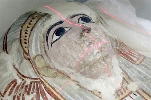 Bí ẩn mái tóc người đàn bà vẫn đen mượt dù đã chết 3.000 năm