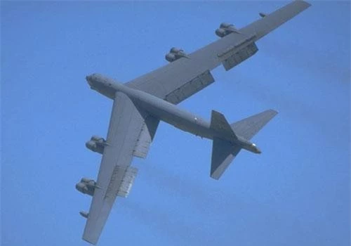 Tạp chí Air Force Magazine dẫn lời Phó Tham mưu trưởng Không quân Mỹ - tướng Stephen Wilson cho hay, Không quân Mỹ sẽ không nhận được bất kỳ chiếc B-52 mới tinh nào, Bộ tư lệnh không kích toàn cầu vẫn có thể lấy 1-2 hoặc nhiều hơn từ 
