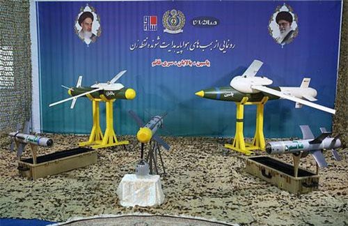 Iran cùng lúc "khoe" 3 tên lửa dẫn đường không đối không mới