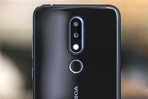 Nokia 6.1 Plus giảm giá ‘sập sàn’