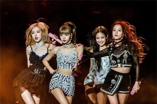 BLACKPINK thử sức tại thị trường Âu Mỹ: Từ nỗi lo ế vé đến chuỗi concert triệu đô - Ảnh 9.