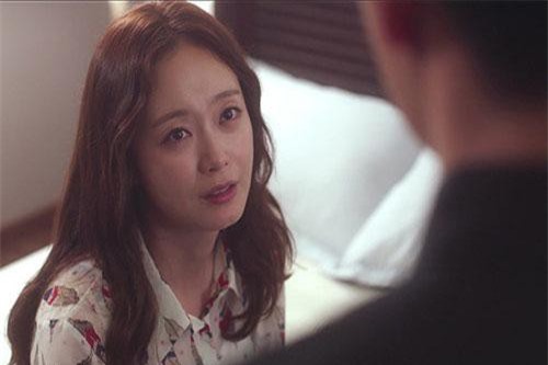 Bi kịch cuộc tình chóng vánh để kết hôn cho xong