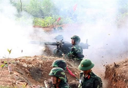 Khẩu đội DKZ-82 của Việt Nam. Ảnh: Quân đội nhân dân.