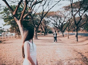 Mở hộp quà sinh nhật của người vô danh gửi, tôi hất tung lên vì kinh hãi tột độ khi thấy thứ đang lúc nhúc bên trong
