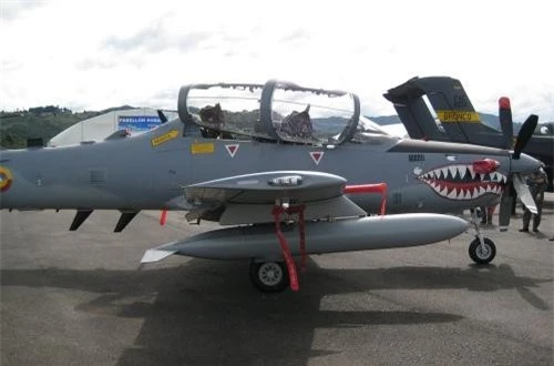 Có thể ví như Super Tucano là sự hồi sinh của thế hệ máy bay chiến đấu cánh quạt thời CTTG 2 nhưng tích hợp các công nghệ mới của thế kỷ 20-21. Nguồn ảnh: Wikipedia