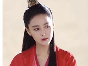 Trương Lệ Hoa - Vị phi tần tai tiếng bậc nhất trong lịch sử Trung Quốc đã dùng tài sắc thâu tóm cả triều đình như thế nào?