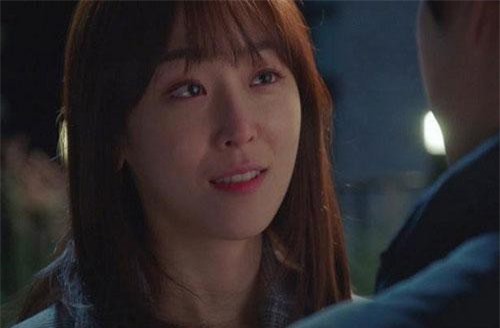 Mù quáng tát vợ, ly hôn, 3 năm sau chỉ một câu nói... tỉnh ngộ