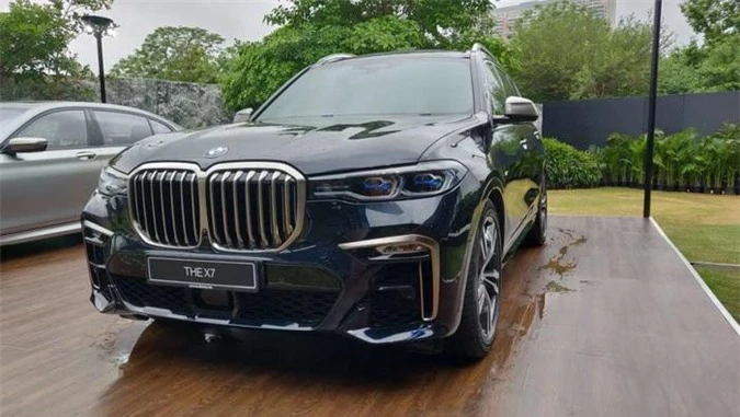 BMW X7 ra mắt tại Ấn Độ, giá bán rẻ hơn Việt Nam 4 tỷ đồng