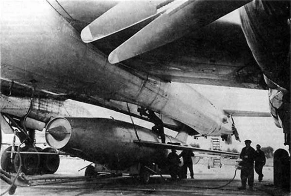 Kỳ lạ tên lửa mang hình dáng tiêm kích MiG-21 của Liên Xô - Hình 7 Ky la ten lua mang hinh dang tiem kich MiG-21 cua Lien Xo-Hinh-7