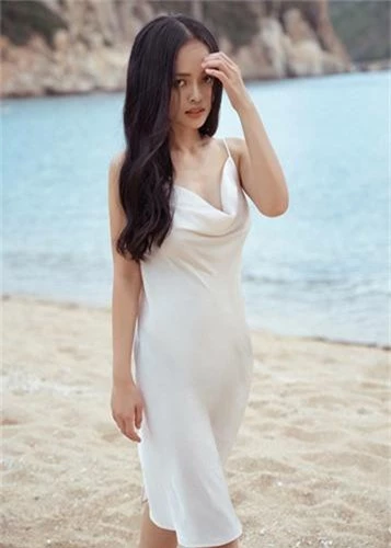 Mỹ nhân Việt làm người thứ 3: Người tự hào, kẻ thấy nhục - Hình 13 My nhan Viet lam nguoi thu 3: Nguoi tu hao, ke thay nhuc-Hinh-13