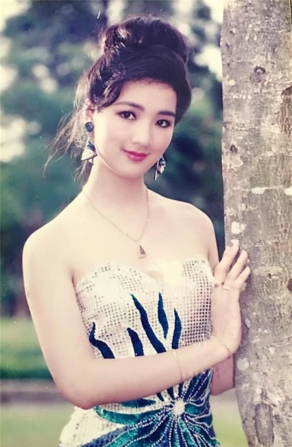 Những nàng hậu kỳ lạ, độc nhất vô nhị trong 70 năm lịch sử các kỳ nhan sắc Việt - Ảnh 2. Những nàng hậu kỳ lạ, độc nhất vô nhị trong 70 năm lịch sử các kỳ nhan sắc Việt - Ảnh 2.