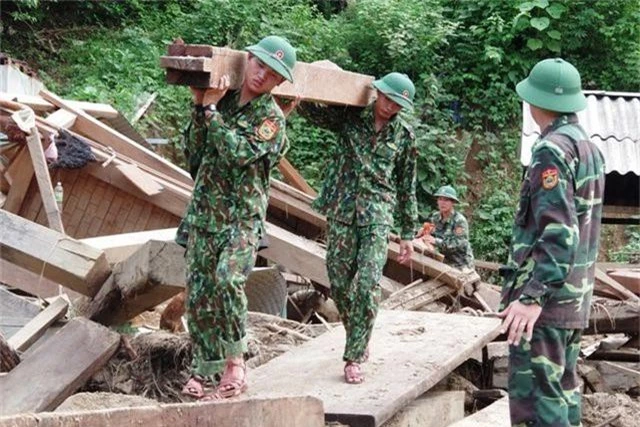 Thanh Hóa: Mưa lũ khiến 16 người chết và mất tích, thiệt hại gần 700 tỷ đồng - 10