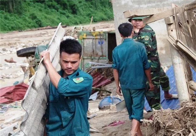 Thanh Hóa: Mưa lũ khiến 16 người chết và mất tích, thiệt hại gần 700 tỷ đồng - 9 Thanh Hóa: Mưa lũ khiến 16 người chết và mất tích, thiệt hại gần 700 tỷ đồng - 9