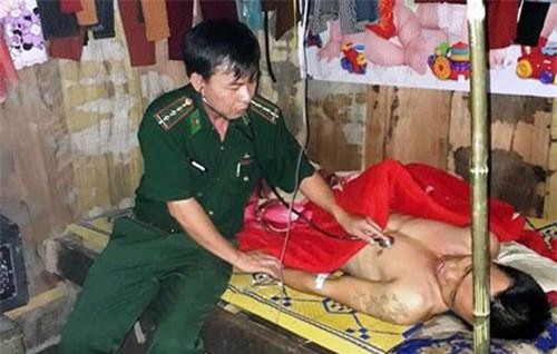 Nghệ An: Mâu thuẫn với người yêu, nam thanh niên hái lá ngón ăn tự tử