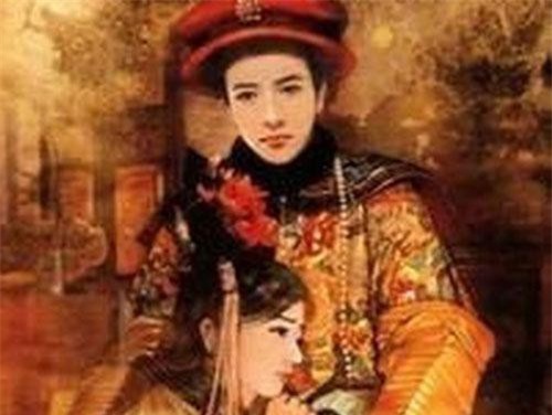 Ông hoàng sở hữu hậu cung toàn…họ hàng!