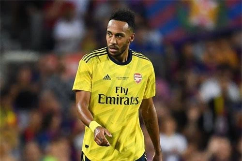 Tiền vệ trái: Pierre-Emerick Aubameyang.