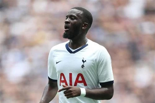 5. Tanguy Ndombele (Lyon qua Tottenham, 62 triệu euro).