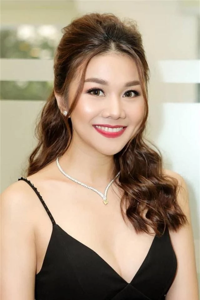 Những quý cô vàng mười của showbiz Việt: Đẹp người, đẹp nết ai cũng ưng - Ảnh 7.