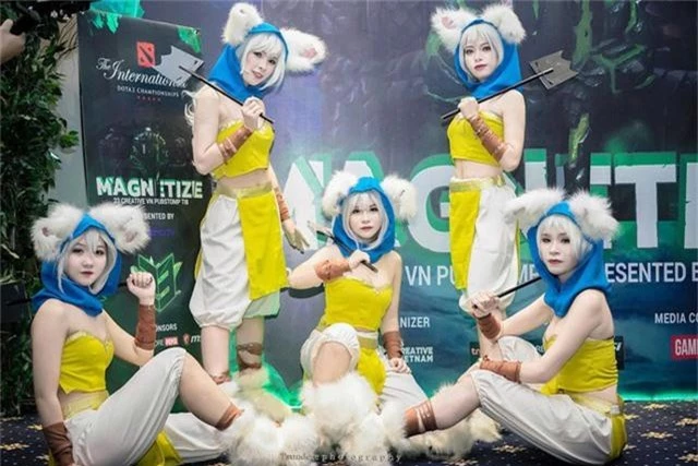 Sở hữu dàn mỹ nhân xinh như thiên thần, TI9 chính là giải đấu đáng xem nhất của Esports thế giới - Ảnh 19.