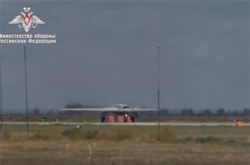  S-70 hạ cánh thành công sau chuyến bay thử. Ảnh: Bộ Quốc phòng Nga