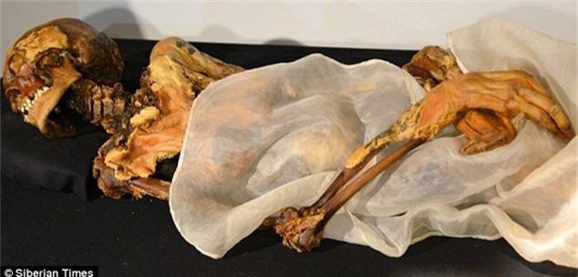 Rùng rợn xác ướp mỹ nhân ngàn tuổi "trả thù" tàn độc