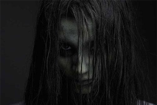 Quá khứ bi kịch của những hồn ma nổi tiếng đáng sợ nhất thế giới