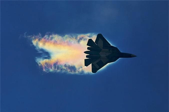Khám phá 5 thế hệ tạo dựng huyền thoại máy bay Sukhoi - Hình 15 Kham pha 5 the he tao dung huyen thoai may bay Sukhoi-Hinh-15
