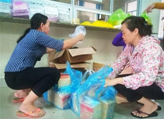 Ngày thứ 8 Phú Quốc ngập lụt: Lũ rút dần, tiếp tục sơ tán dân - 13