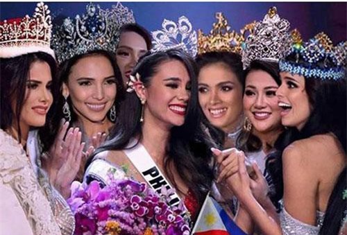 Hoa hậu Hương Giang bức xúc khi bị chuyên trang sắc đẹp thế giới “chơi xấu”