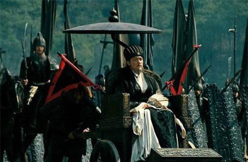 Tại sao Gia Cát Lượng cứ khăng khăng đòi Bắc phạt? Động cơ cho hành động quân sự hao công tốn của này là gì?