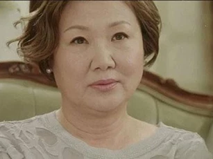 Mẹ chồng chuẩn bị quà Tết cho thông gia nhưng "bên trọng bên khinh", tôi lập tức có hành động khiến bà ái ngại