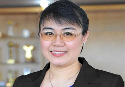 Nữ đại gia Nguyệt Hường sở hữu khối tài sản khủng ra sao?